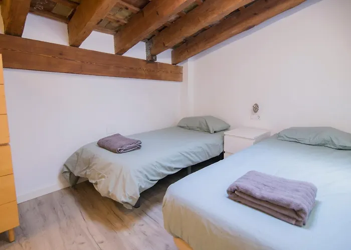 Cozy Duplex 1 Step To City Center Selfcheckin! * Valencia
