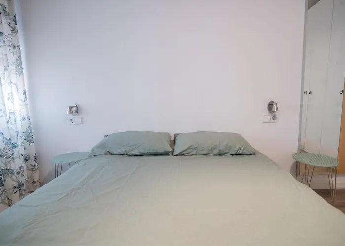 Cozy Duplex 1 Step To City Center Selfcheckin! * Valencia