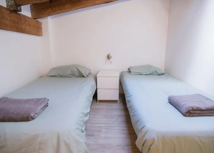 Cozy Duplex 1 Step To City Center Selfcheckin! Apartment